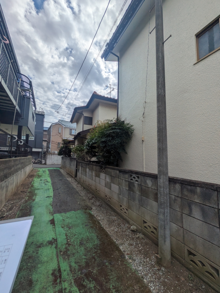 �O�ʓ��H�܂ތ��n�ʐ^ -