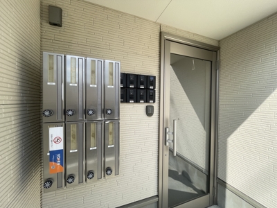 �G���g�����X -