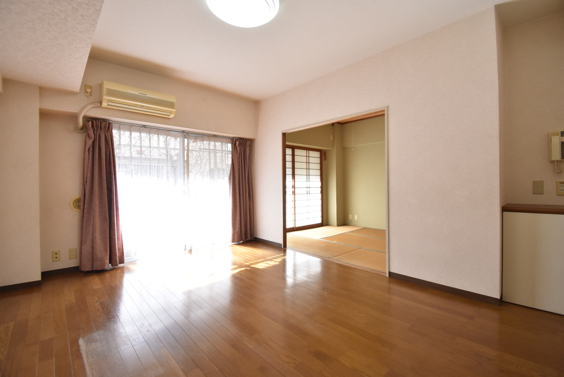 ���r���O ������̃��r���O